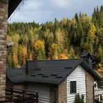 Westhills Town & 5* Bukovel