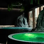 Westhills Town&spa Semesteranläggning (resort)