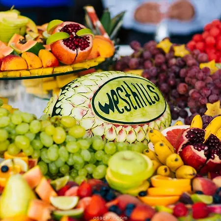 Rezort Westhills Town &