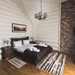 Westhills Town & 5* Bukovel